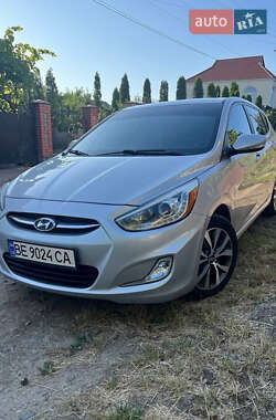 Хэтчбек Hyundai Accent 2015 в Первомайске