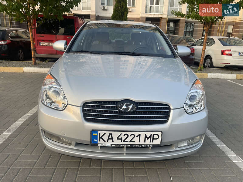 Седан Hyundai Accent 2007 в Киеве