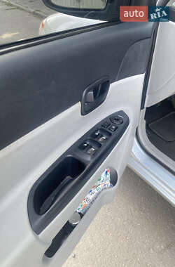 Седан Hyundai Accent 2008 в 