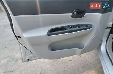 Седан Hyundai Accent 2008 в 