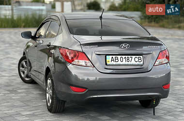 Седан Hyundai Accent 2013 в 