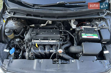 Седан Hyundai Accent 2013 в 