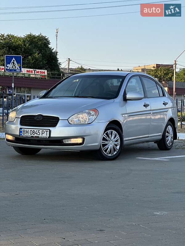 Hyundai Accent 2008