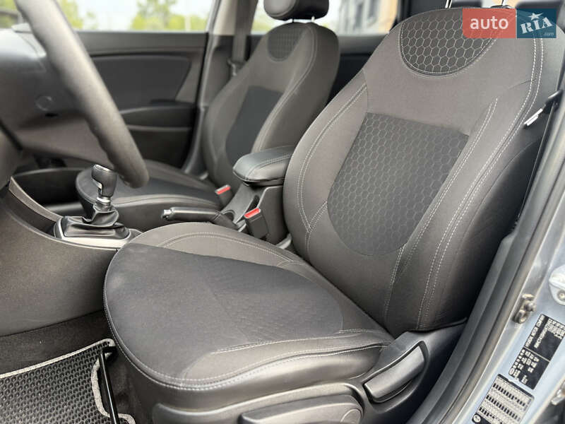 Седан Hyundai Accent 2019 в Днепре