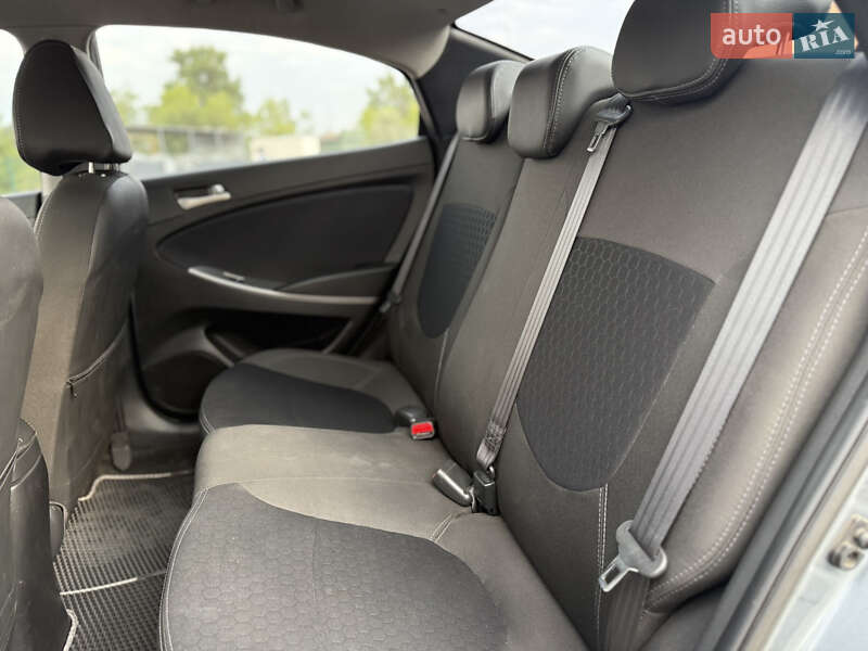 Седан Hyundai Accent 2019 в Днепре