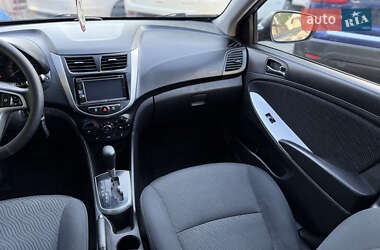 Седан Hyundai Accent 2011 в 