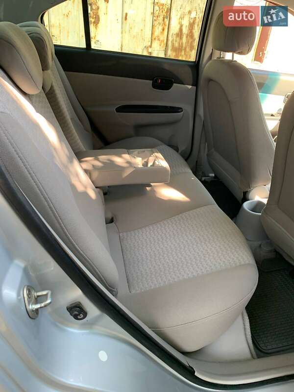 Седан Hyundai Accent 2008 в Запорожье