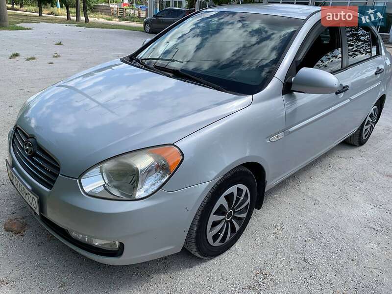 Седан Hyundai Accent 2008 в Запорожье