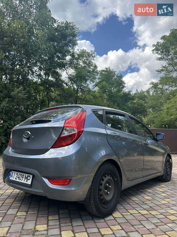 Хетчбек Hyundai Accent 2017 в Києві фото 5 Хетчбек Hyundai Accent 2017 в Києві