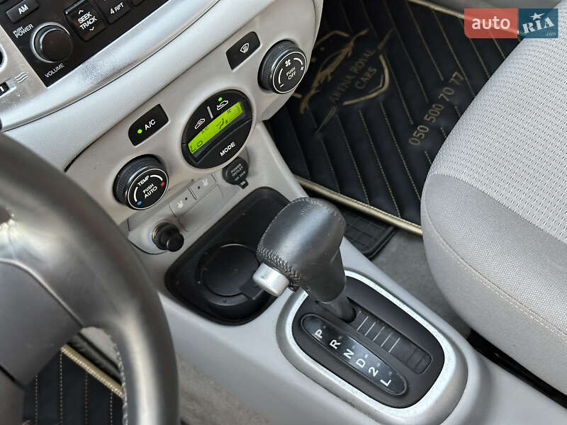 Седан Hyundai Accent 2008 в Харькове