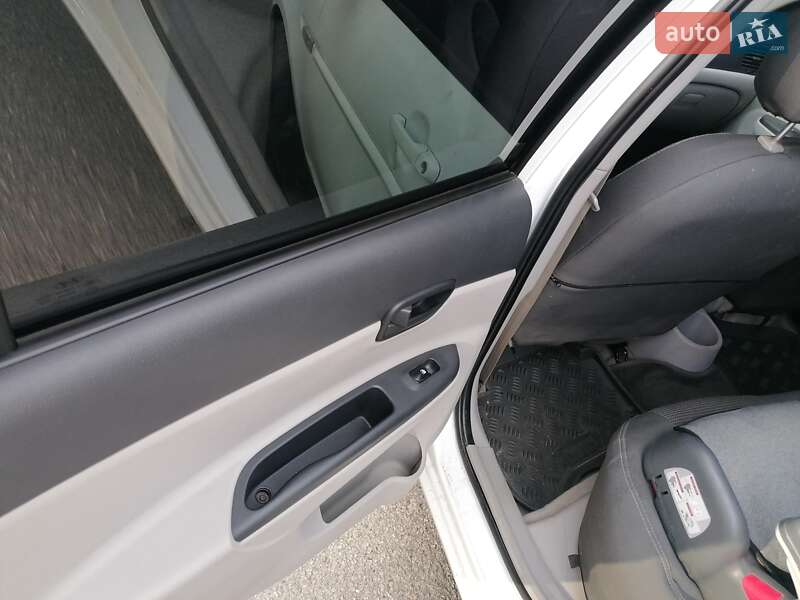 Седан Hyundai Accent 2008 в Харькове