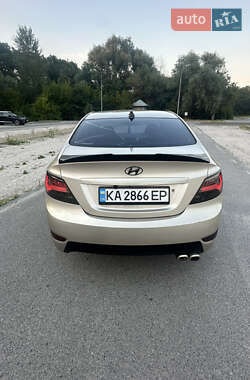 Седан Hyundai Accent 2011 в 