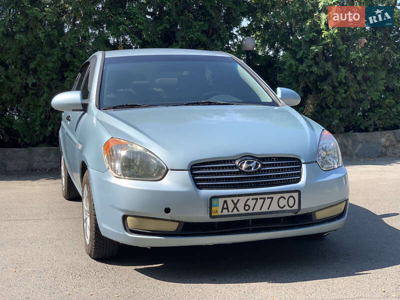 Hyundai Accent 2008