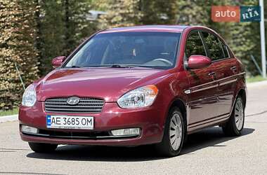 Седан Hyundai Accent 2007 в Днепре