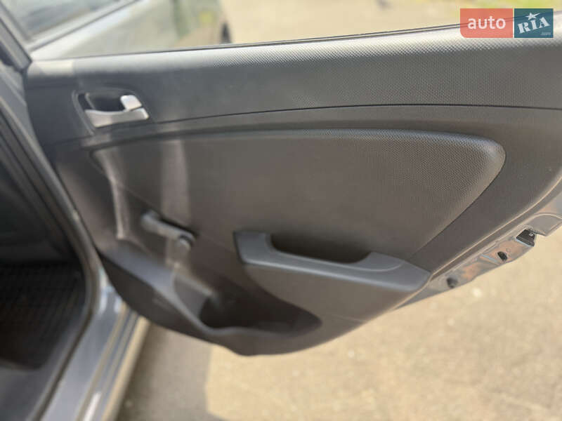 Седан Hyundai Accent 2019 в Киеве
