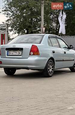 Седан Hyundai Accent 2002 в 