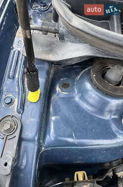 Седан Hyundai Accent 2013 в 