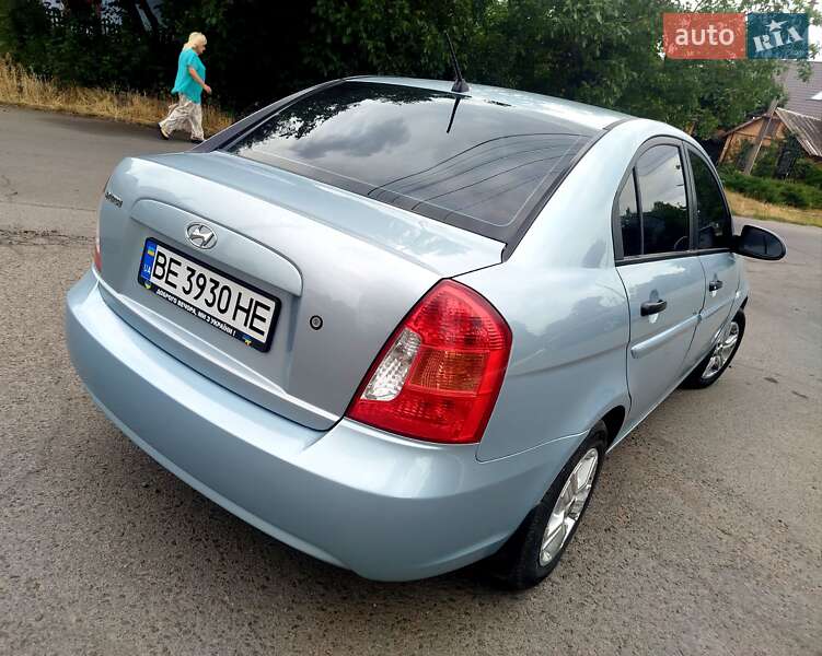 Седан Hyundai Accent 2008 в Первомайске