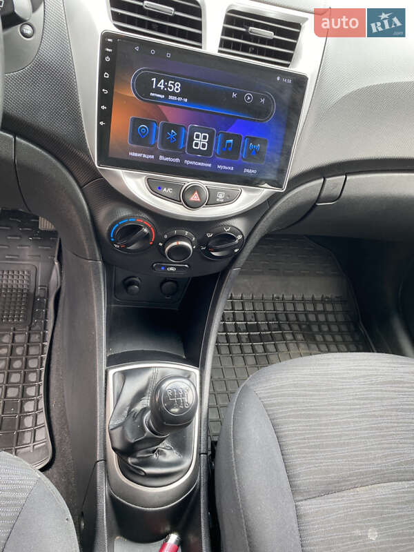 Седан Hyundai Accent 2018 в Києві