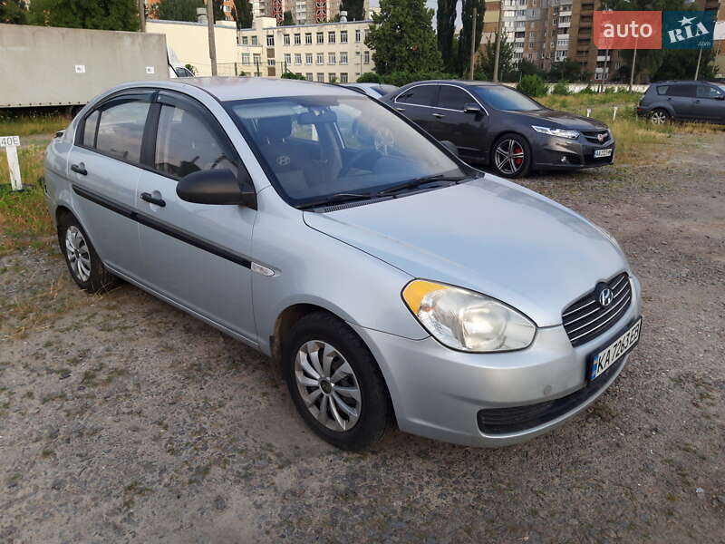 Седан Hyundai Accent 2009 в 