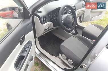 Седан Hyundai Accent 2009 в 