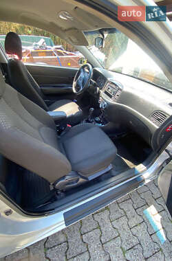Хэтчбек Hyundai Accent 2008 в 