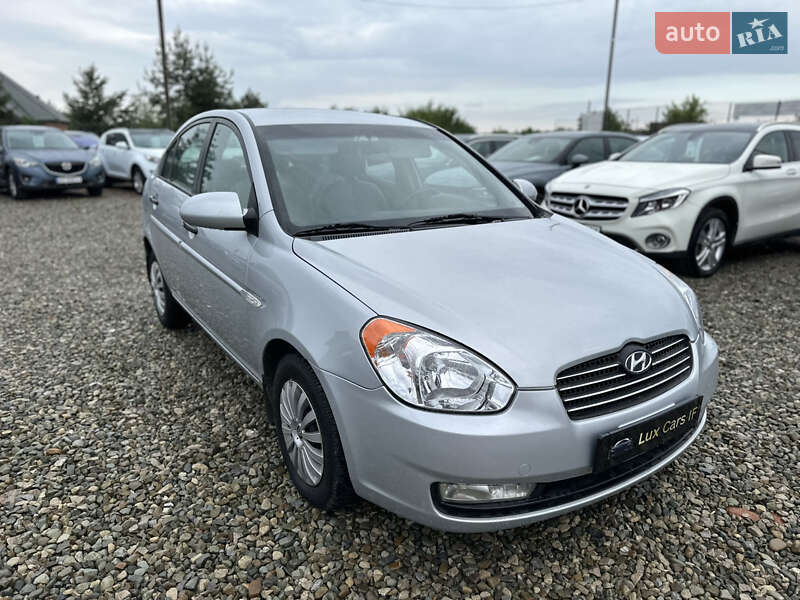 Хэтчбек Hyundai Accent 2008 в Ивано-Франковске