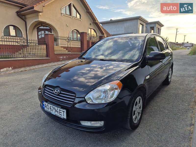 Седан Hyundai Accent 2008 в 