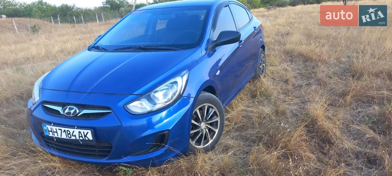 2011 Hyundai Accent - мініатюра 26