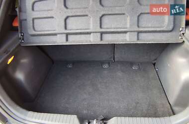 Хэтчбек Hyundai Accent 2008 в 