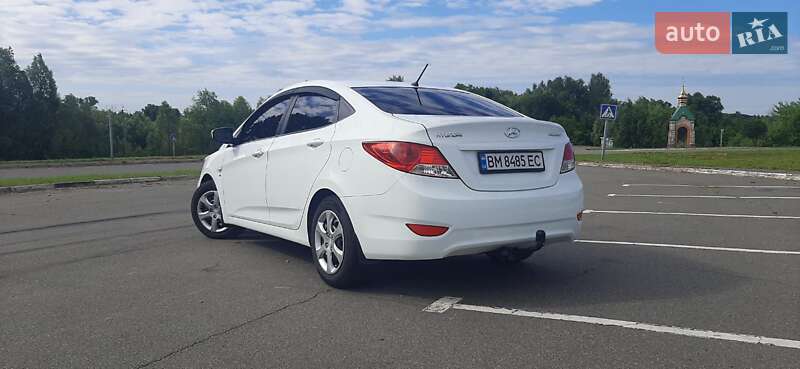 Седан Hyundai Accent 2013 в Конотопе