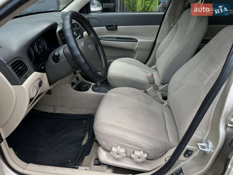 Седан Hyundai Accent 2008 в Одесі