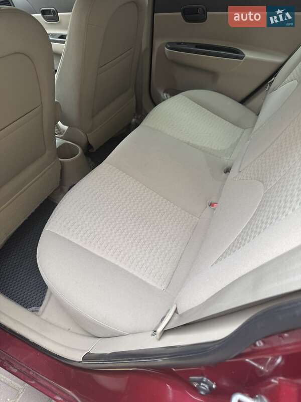 Седан Hyundai Accent 2008 в Києві