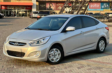 Седан Hyundai Accent 2016 в Харькове