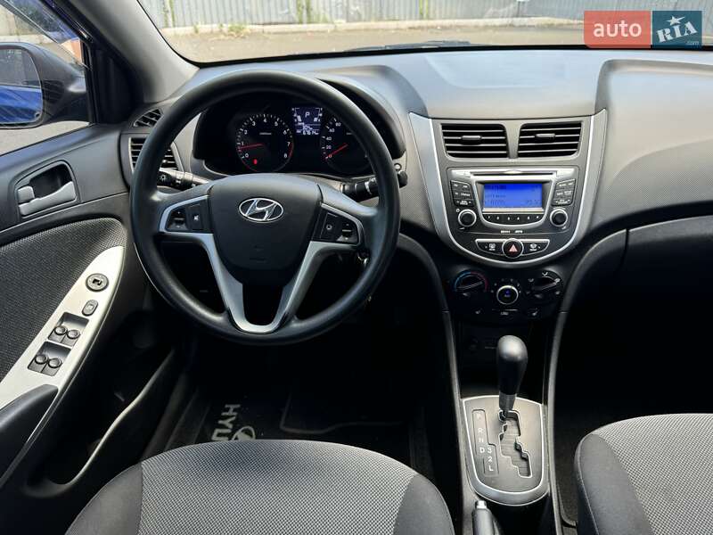 Седан Hyundai Accent 2013 в Одессе