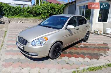 Седан Hyundai Accent 2008 в Чернівцях