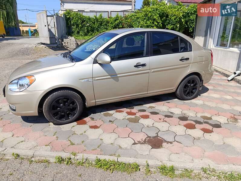 Hyundai Accent 2008