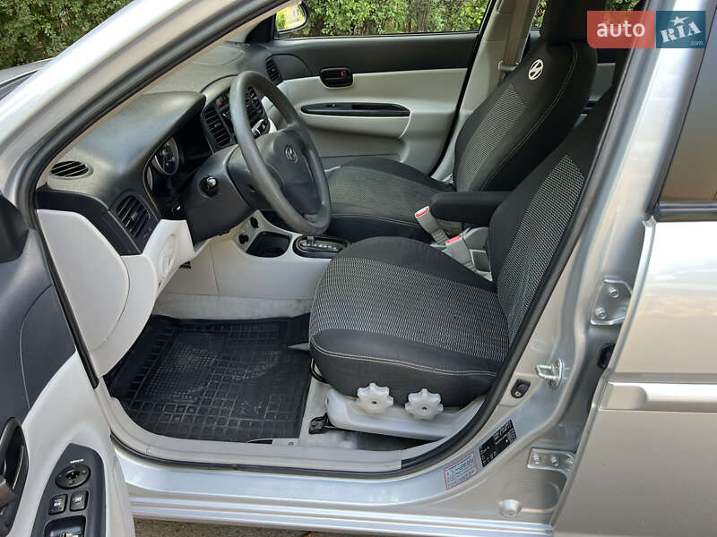 Седан Hyundai Accent 2008 в Одесі