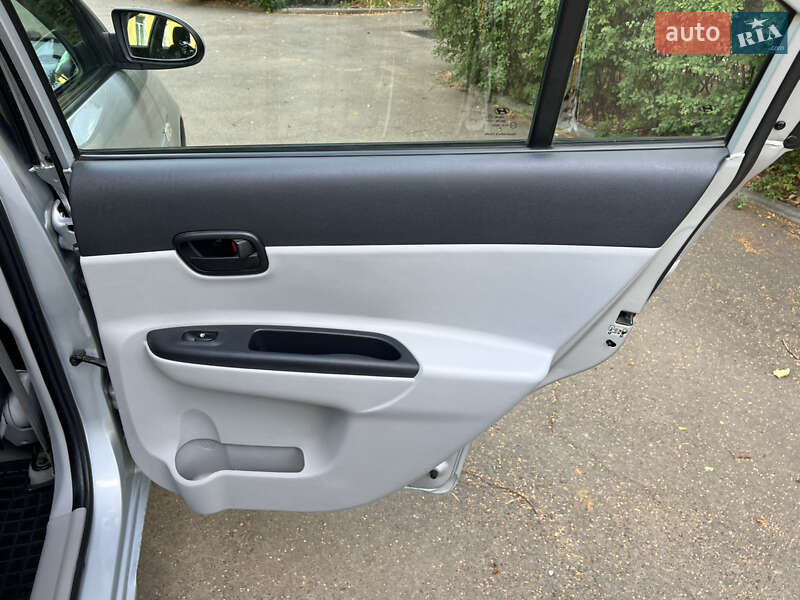 Седан Hyundai Accent 2008 в Одесі