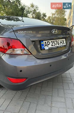 Седан Hyundai Accent 2013 в 