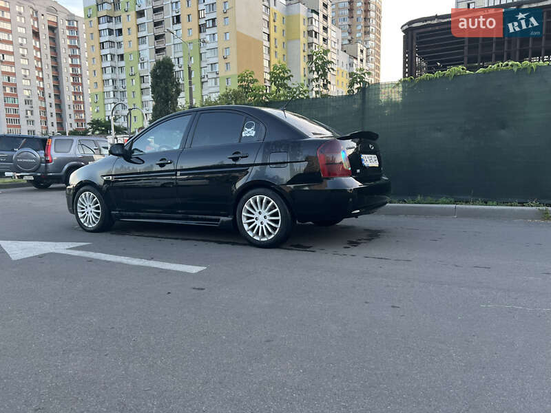 Hyundai Accent 2008