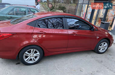 Седан Hyundai Accent 2012 в Львові