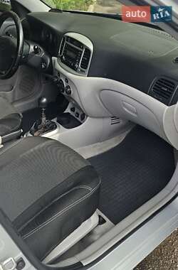 Седан Hyundai Accent 2008 в 