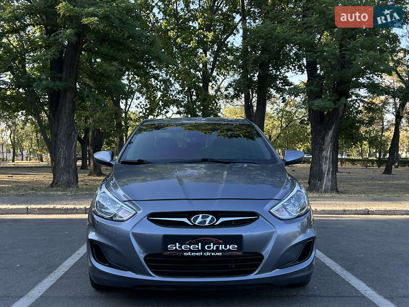 Седан Hyundai Accent 2016 в Миколаєві
