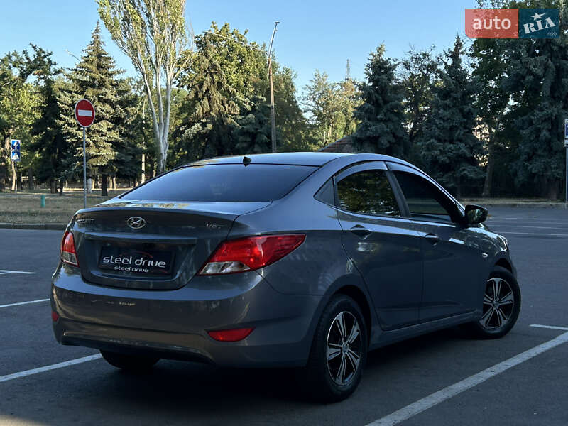 Седан Hyundai Accent 2016 в Миколаєві
