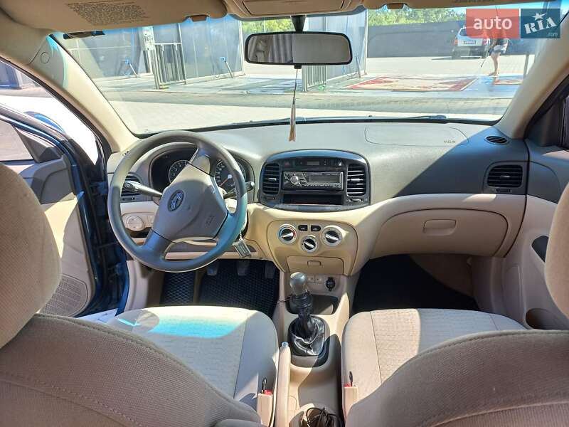 Седан Hyundai Accent 2008 в Летичіві