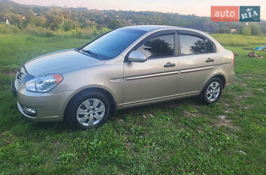 Седан Hyundai Accent 2007 в Киеве
