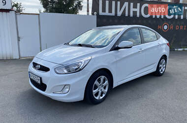 Седан Hyundai Accent 2018 в Киеве