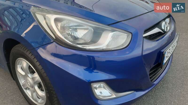Седан Hyundai Accent 2013 в Виннице
