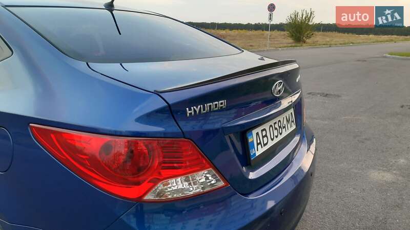 Седан Hyundai Accent 2013 в Виннице